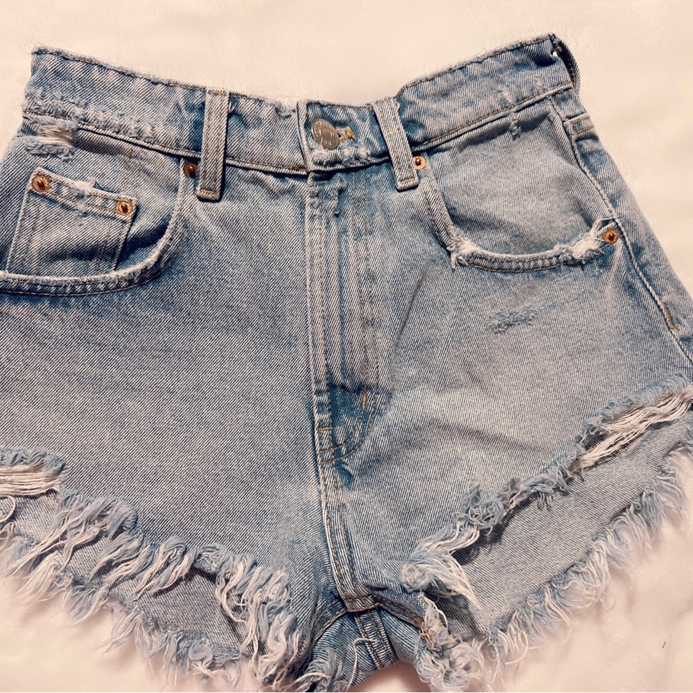 Zara short